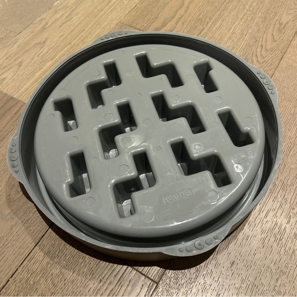 Slow feeder for large dog - Picture 3 of 3